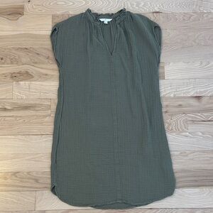 H&M Olive Textured Top